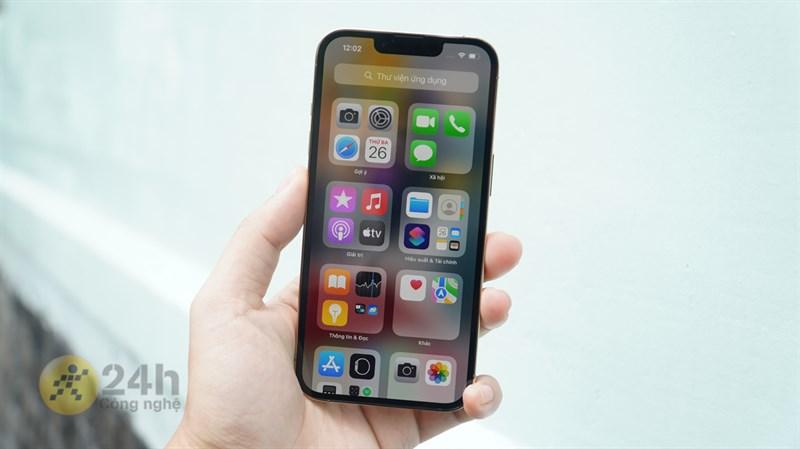 Thời gian chơi game liên tục trên iPhone 13 Pro