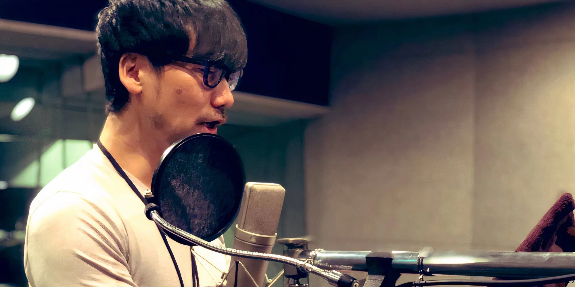 Đạo diễn game Hideo Kojima