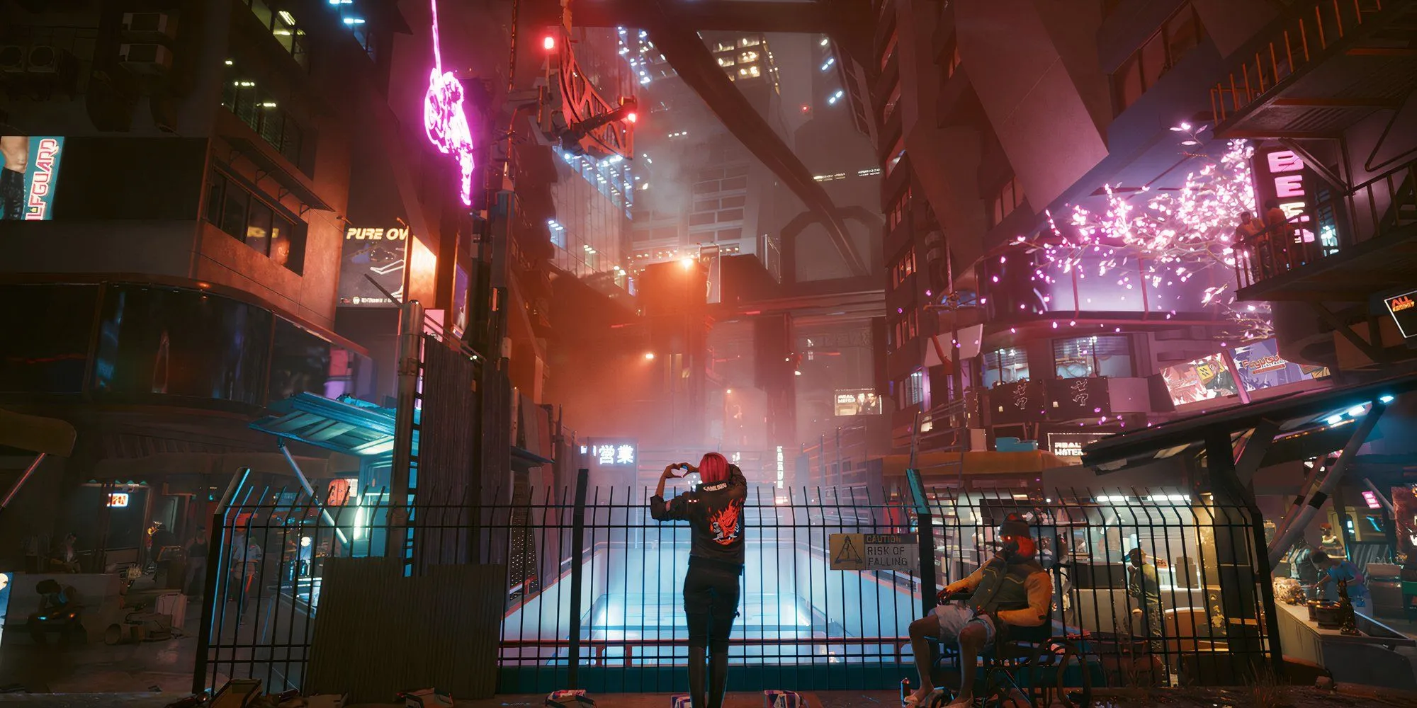 Hai nhân vật đi bộ trên con phố về đêm ở Night City, Cyberpunk 2077