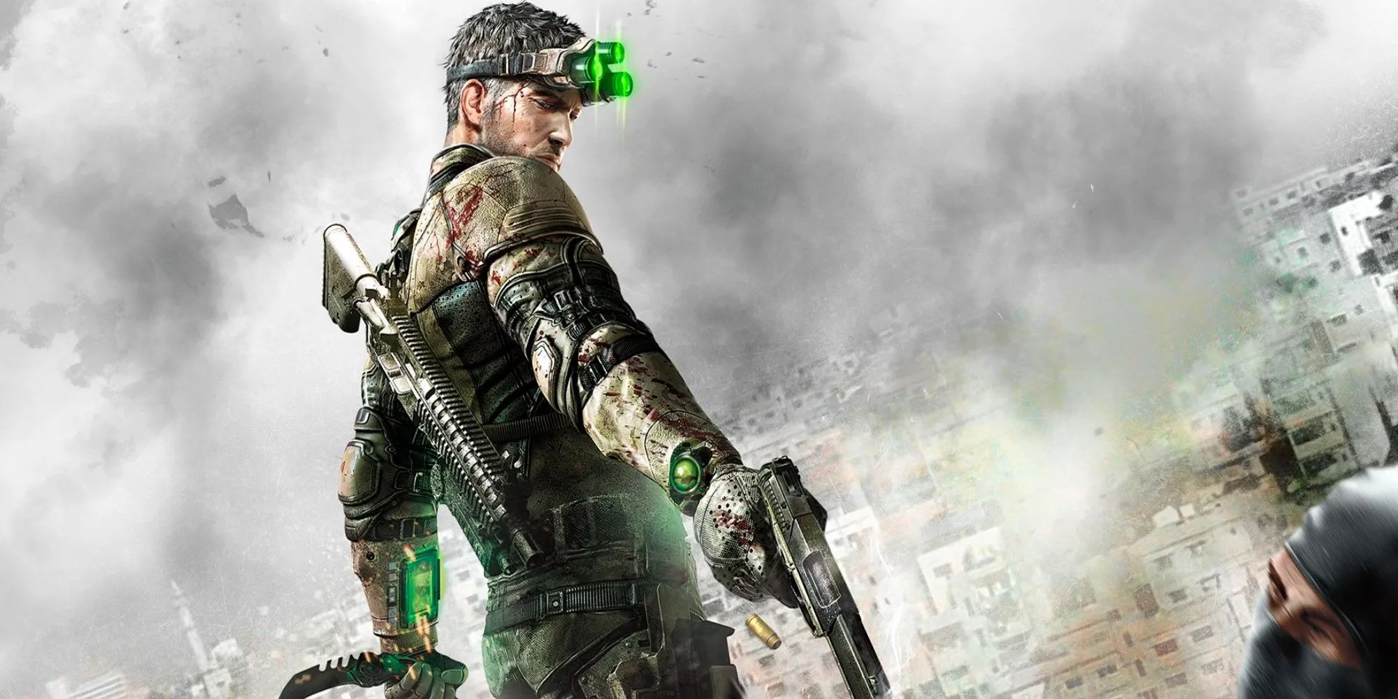 Sam Fisher trong game Splinter Cell với bộ đồ đặc trưng và kính nhìn đêm xanh lá