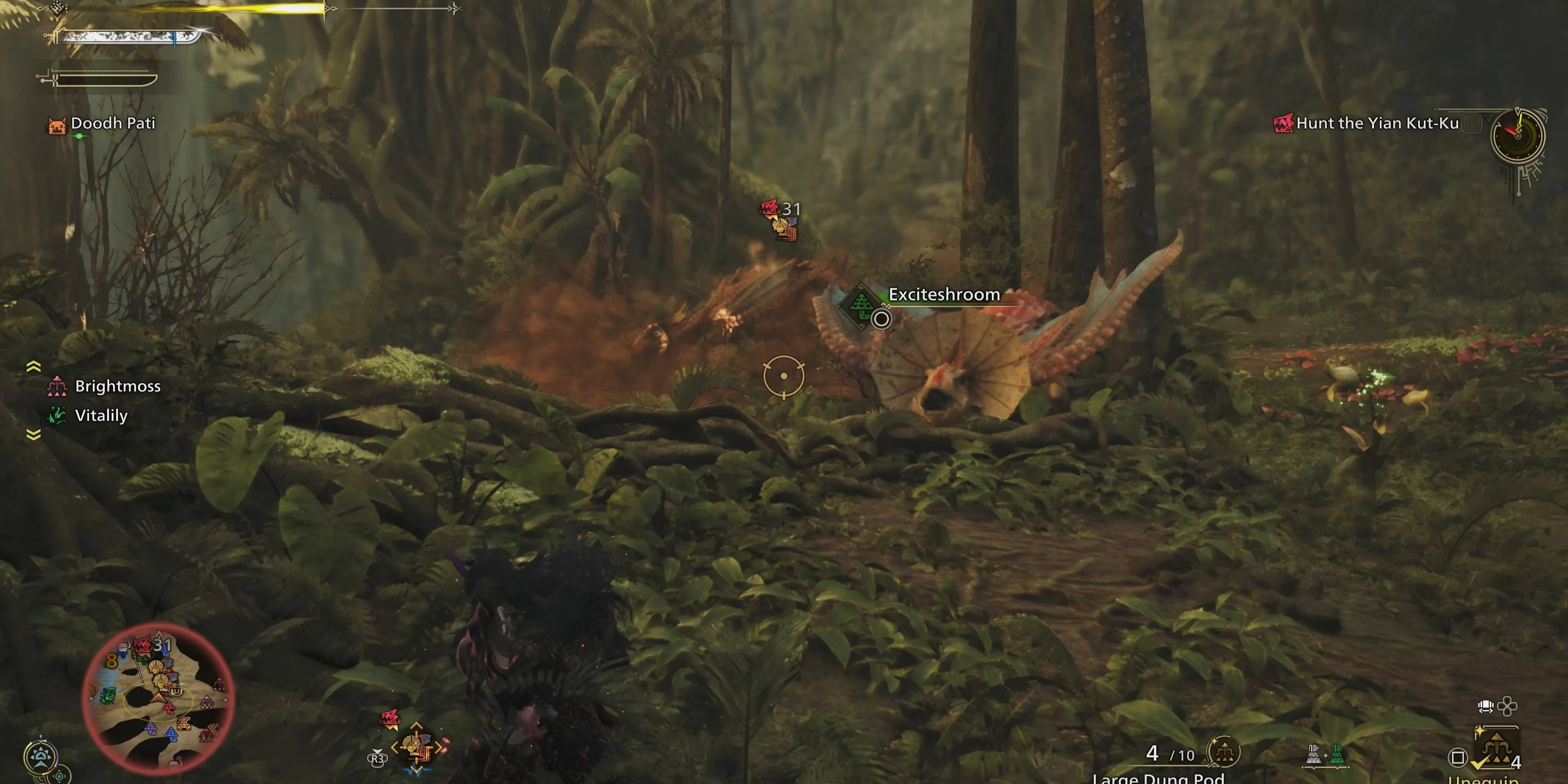 Thợ săn Monster Hunter Wilds đang ném Large Dung Pod vào một con Yian Kut-Ku hung hãn