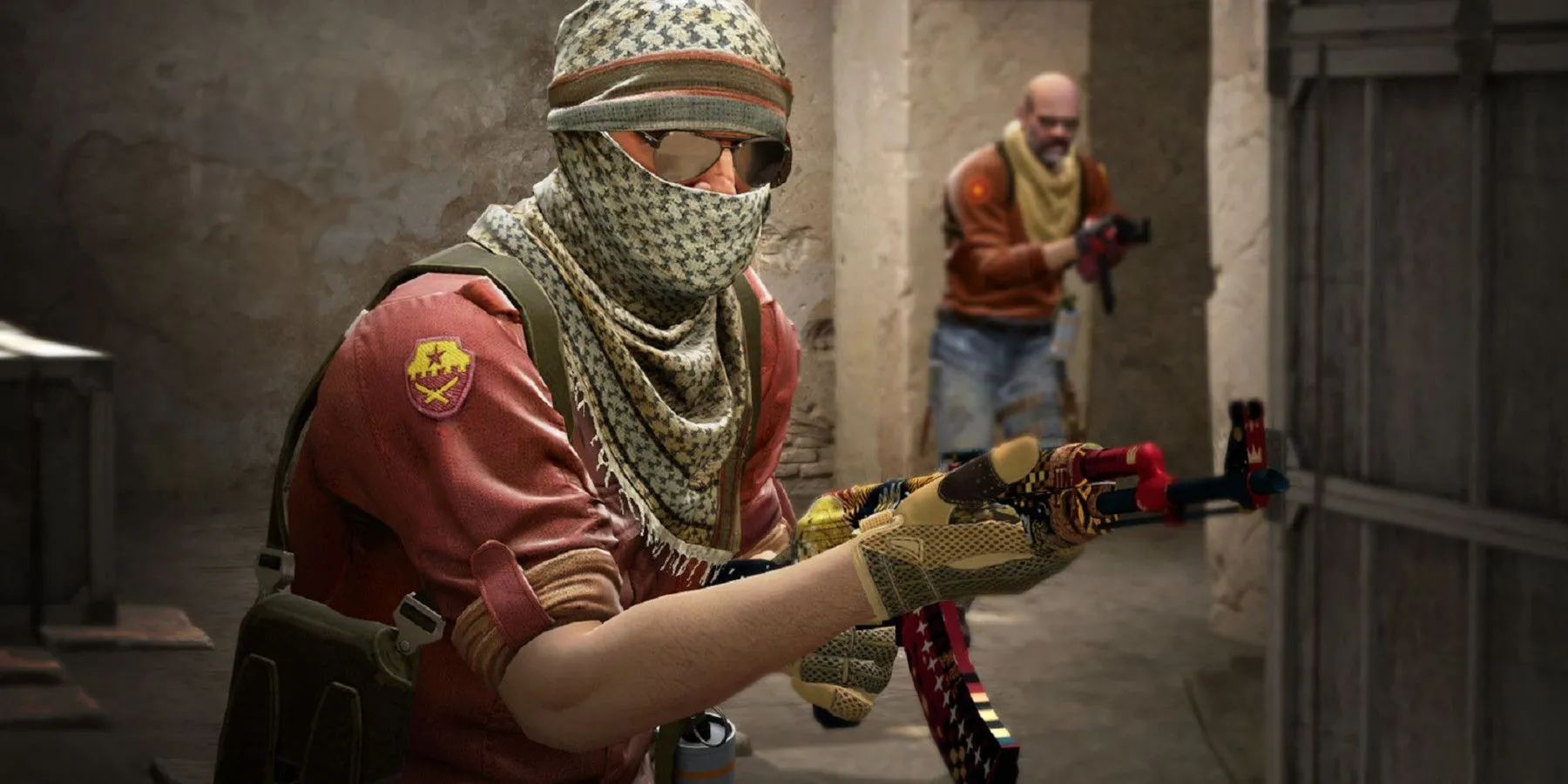Nhân vật Counter-Strike 2 hướng súng trong bản đồ đấu đội hình